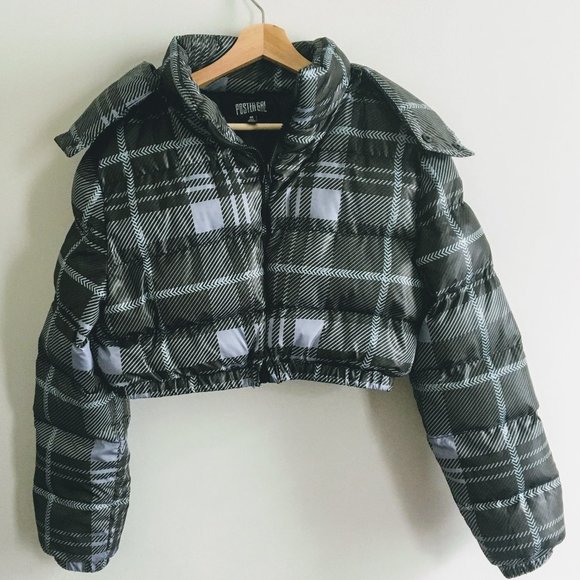 Nwot Dolls Kill Cropped Plaid Puffer 